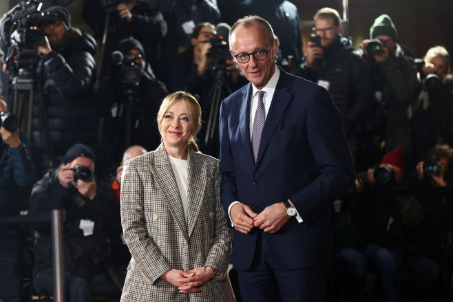 UKRAINE-CRISIS/GERMANY-ZELENSKIY