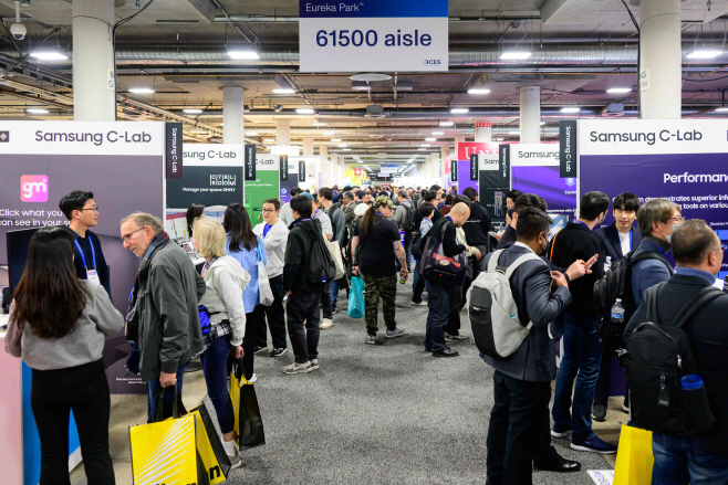 (사진5) CES 2025 삼성전자 C랩 전시관