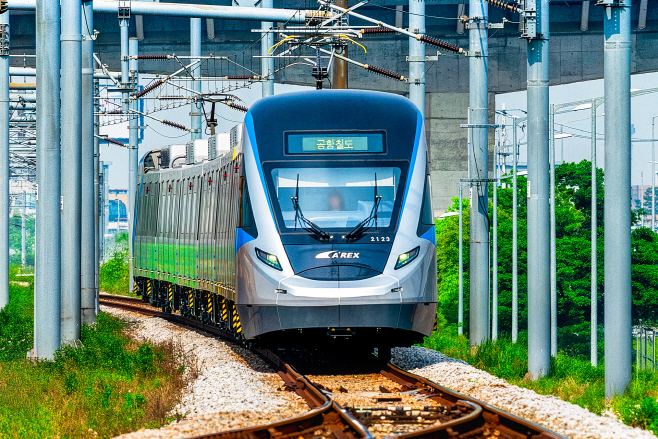 [사진]20251229_공항철도, 신규 전동차 전 편성 투입 완료... 증차 사업 성공적 마무리 2