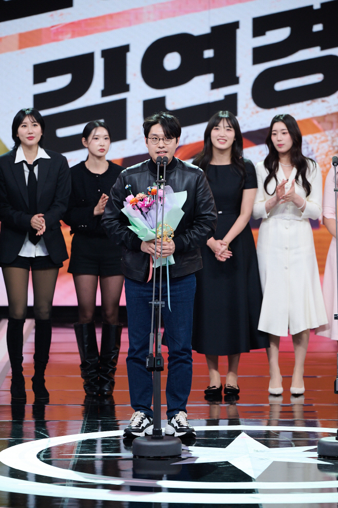 신인감독 김연경