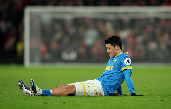 SOCCER-ENGLAND-MUN-WOL/