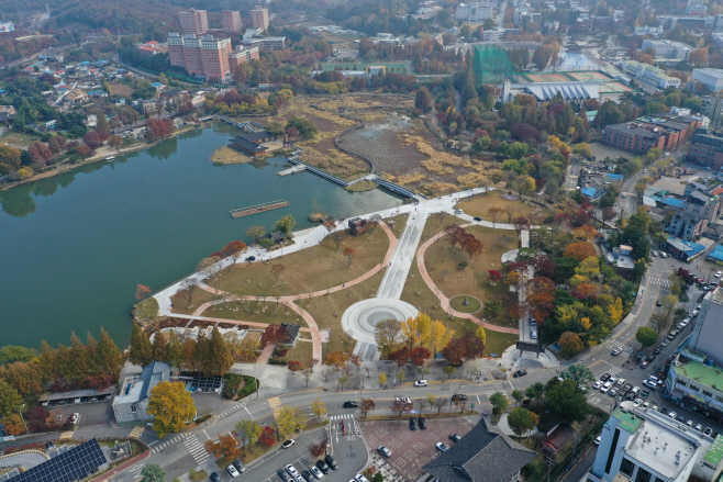 새단장 마친 덕진공원, 시민 품으로! (열린광장 조성)