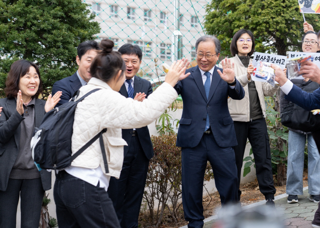 김석준 부산시교육감_수험생응원