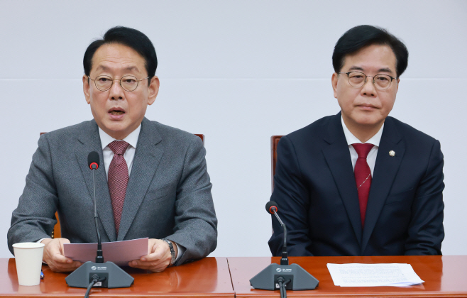 발언하는 김도읍 정책위의장<YONHAP NO-2188>