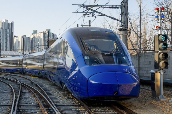 2세대 KTX-청룡(EMU-320) (1)