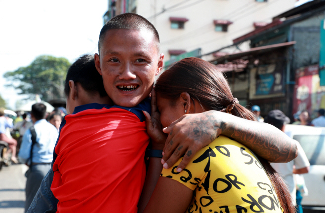 MYANMAR PRISONER AMNESTY <YONHAP NO-5172> (EPA)
