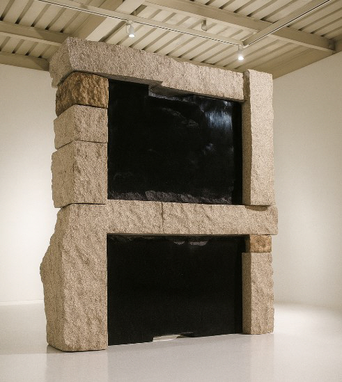 [박석원] 박석원, 적의 9154, 1991, 화강석, 마천석, 브론즈, 290x250x55cm, 작가소장