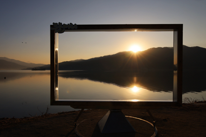 5 두물머리에서 마주하는 찬란한 일출  (2)