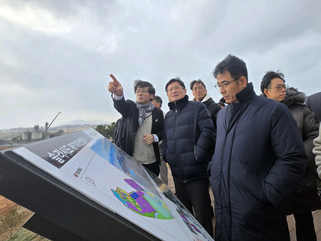 [사진자료] 국가 AI컴퓨팅센터 현장사진_3