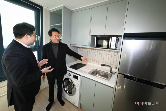 [포토] 기업형 민간임대주택 현장 점검하는 오세훈 시장