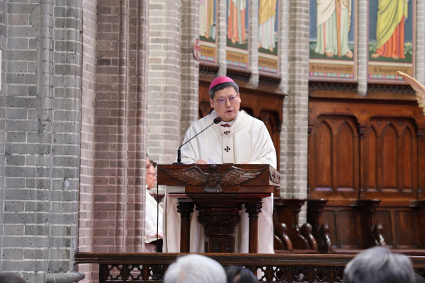 ⓒ천주교 서울대교구 26_0109_故 안성기 사도 요한 장례미사_0055