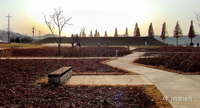 충남지방정원1호