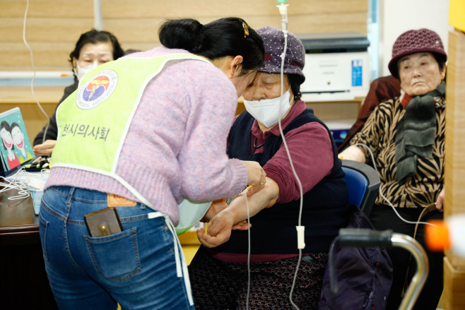 이천시 의사회 연초 의료봉사로 따뜻한 나눔실천