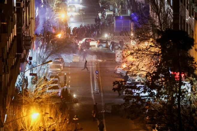 IRAN-ECONOMY/PROTESTS