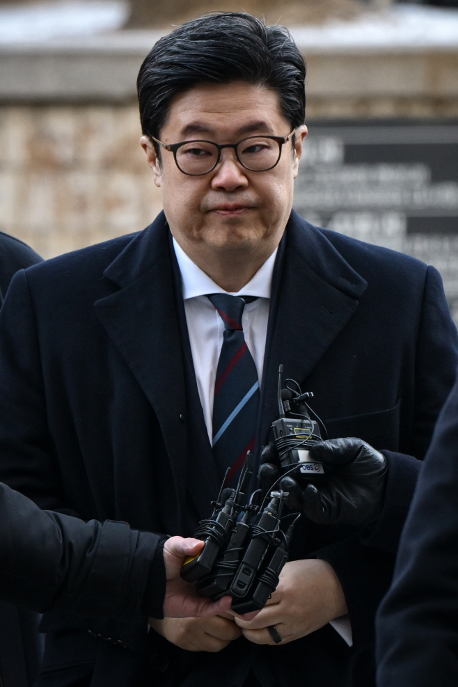 김병주 MBK파트너스 회장, 영장실질심사 출석<YONHAP NO-2915>