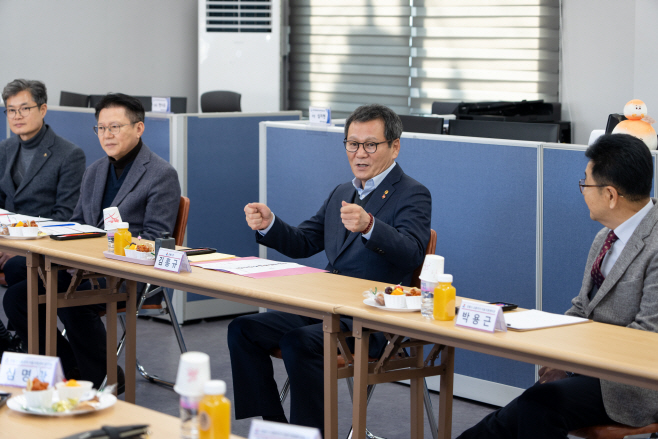 (사진)강릉시, 교통약자 체감형 교통복지 구현_소통간담회2