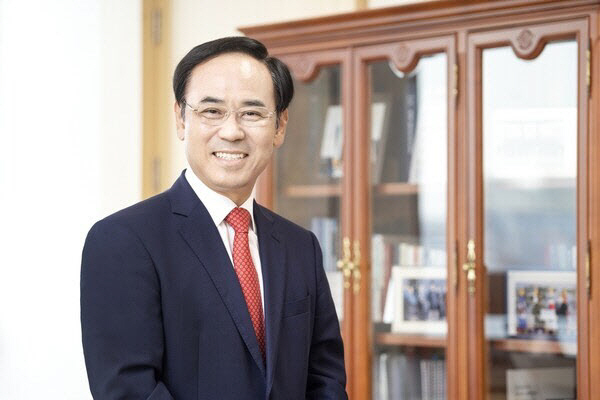 20251218182652_2270325_600_400