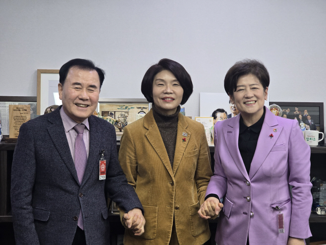 김지철 충남교육감, 국회 방문해 충남·대전 행정통합 관련 간담회