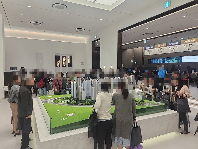 서울 구로구 고척 푸르지오 힐스테이트 아파트 견본주택