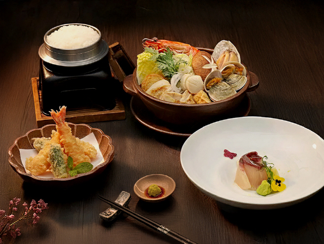 [사진01] 파라다이스시티 ‘라쿠’_윈터 셰프 스페셜 코스 메뉴