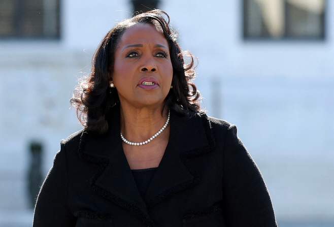 US-SUPREME-COURT-HEAR... <YONHAP NO-1706> (Getty Images via AFP)