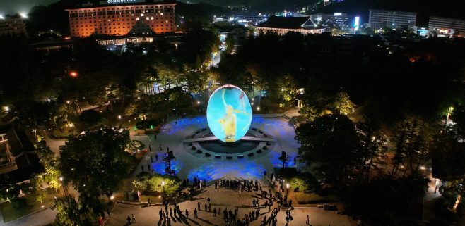 3-1. 알조형물(탄생) 전경