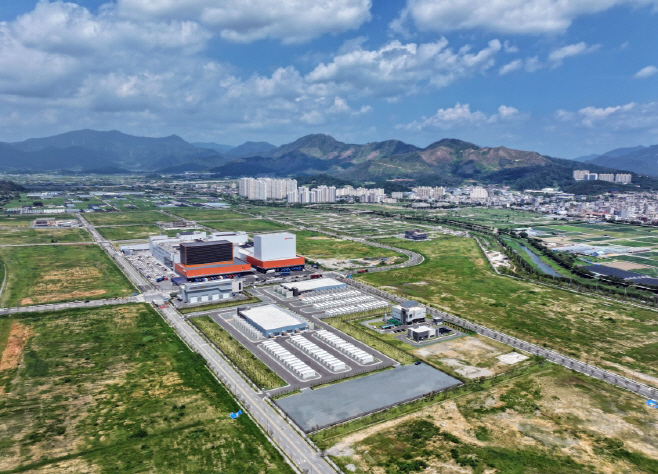 20260122-밀양시, 나노융합국가산업단지에 한국전력 물류센터 구축 본격화 (1)