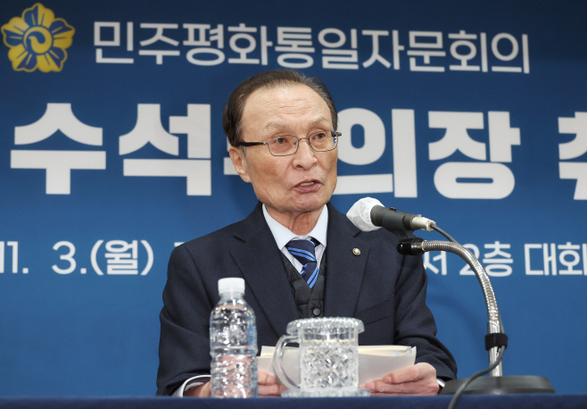 이해찬 전 총리 위독…베트남 출장중 심근경색으...<YONHAP NO-7059>