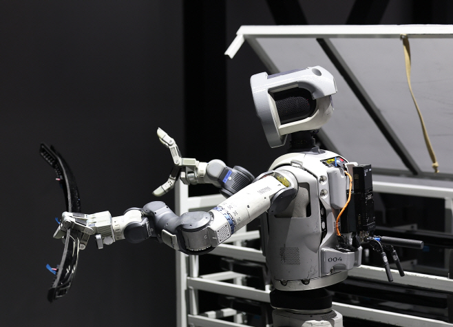 일하는 로봇 아틀라스