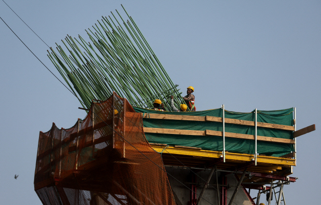 INDIA-ECONOMY/ <YONHAP NO-7197> (REUTERS)