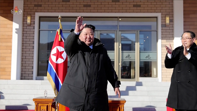 김정은, 온포휴양소 준공식 참석<YONHAP NO-4281>