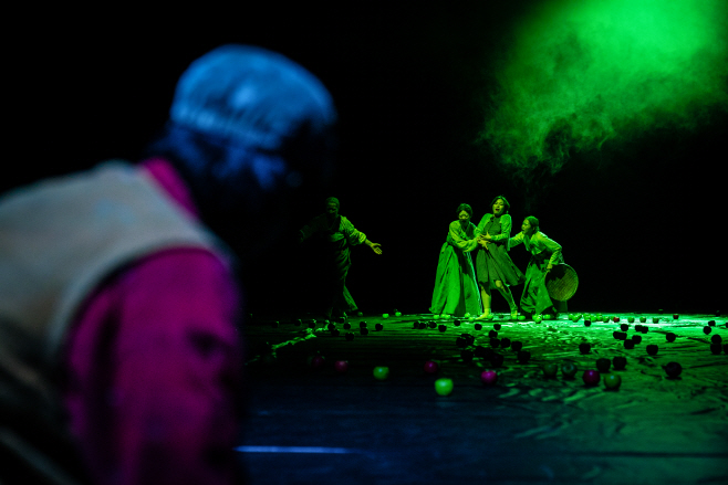 시간을 칠하는 사람1