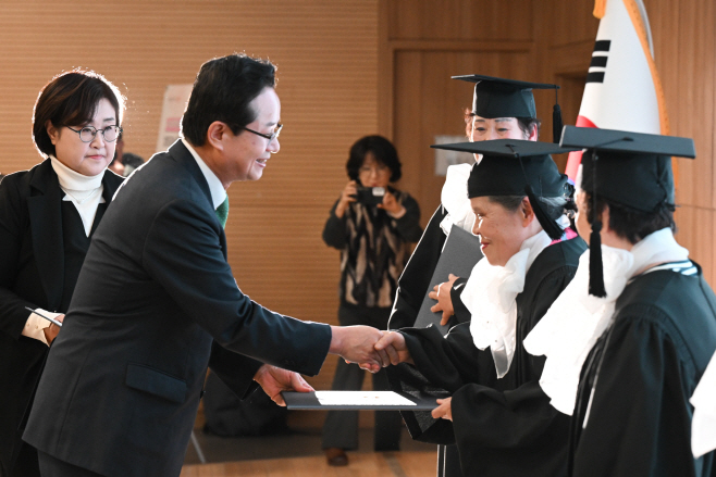 영등포 늘푸름학교 졸업식