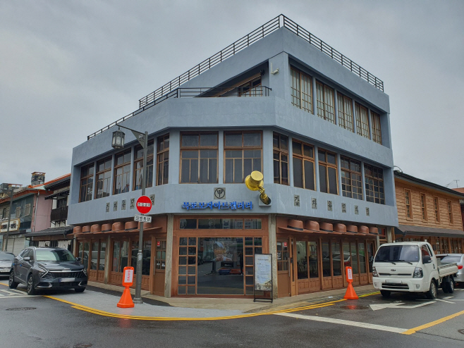 2-1.목포모자아트갤러리, 대국민 모자 소장품 기증 공모 추진(도시재생과)(목포모자아트갤러리 전경)