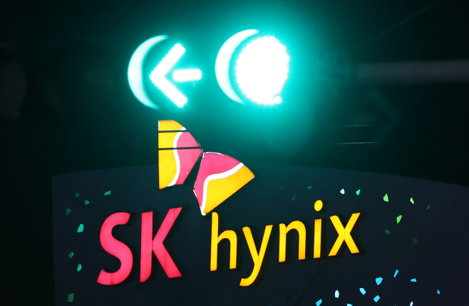SK하이닉스 작년 매출·이익·이익률 최고기록