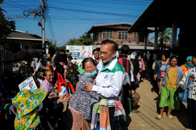 THAILAND-ELECTION/NATIONALISM <YONHAP NO-3940> (REUTERS)