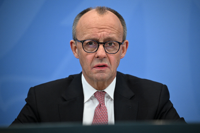 GERMANY-POLITICS/ <YONHAP NO-1633> (REUTERS)