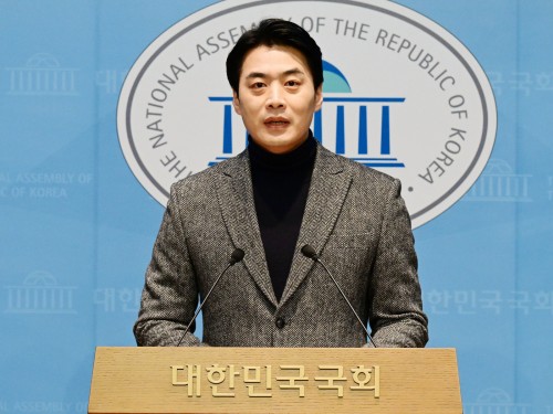 Merger row resurfaces in ruling party after memorial