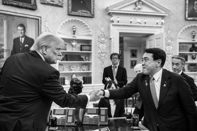 트럼프 일본 경제상