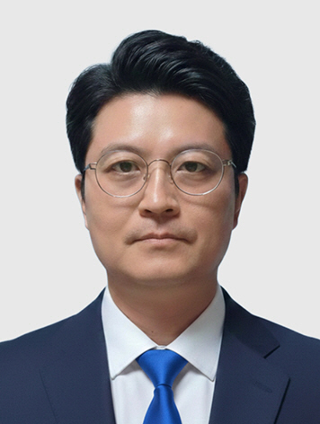 정채웅 증명사진 복사