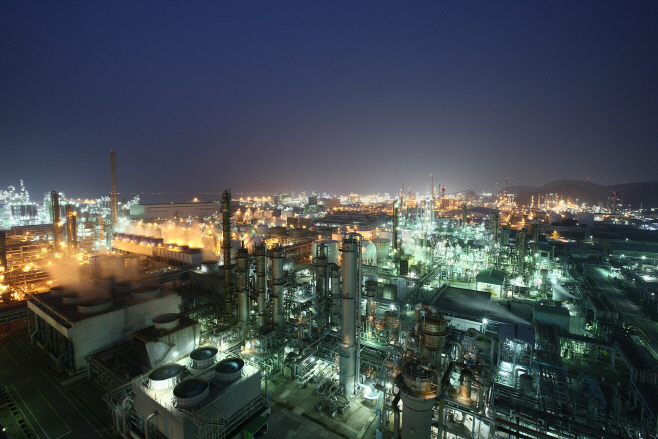 롯데케미칼 여수 공장 전경