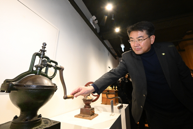 노원구 커피그라인더 전시관 개관식