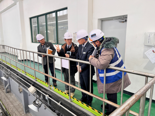 김영식 고창군부군수, 설 명절 대비 상하수도시설 현장점검(2) (2)