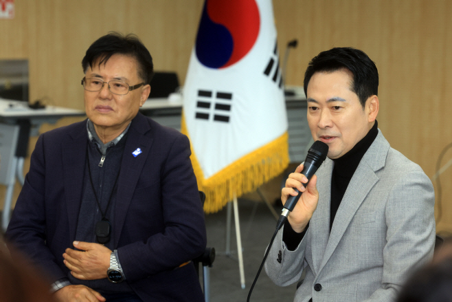 제주 방문한 장동혁 대표<YONHAP NO-2887>