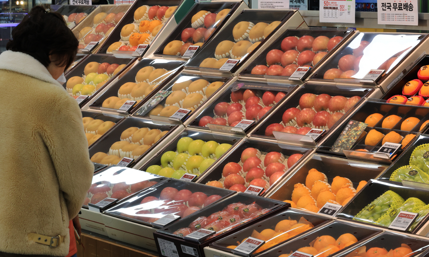 물가 2.0%↑, 5개월만에 최소폭 상승<YONHAP NO-3187>