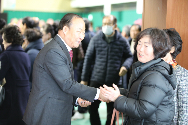 창녕농협조합장  북 콘거트 033