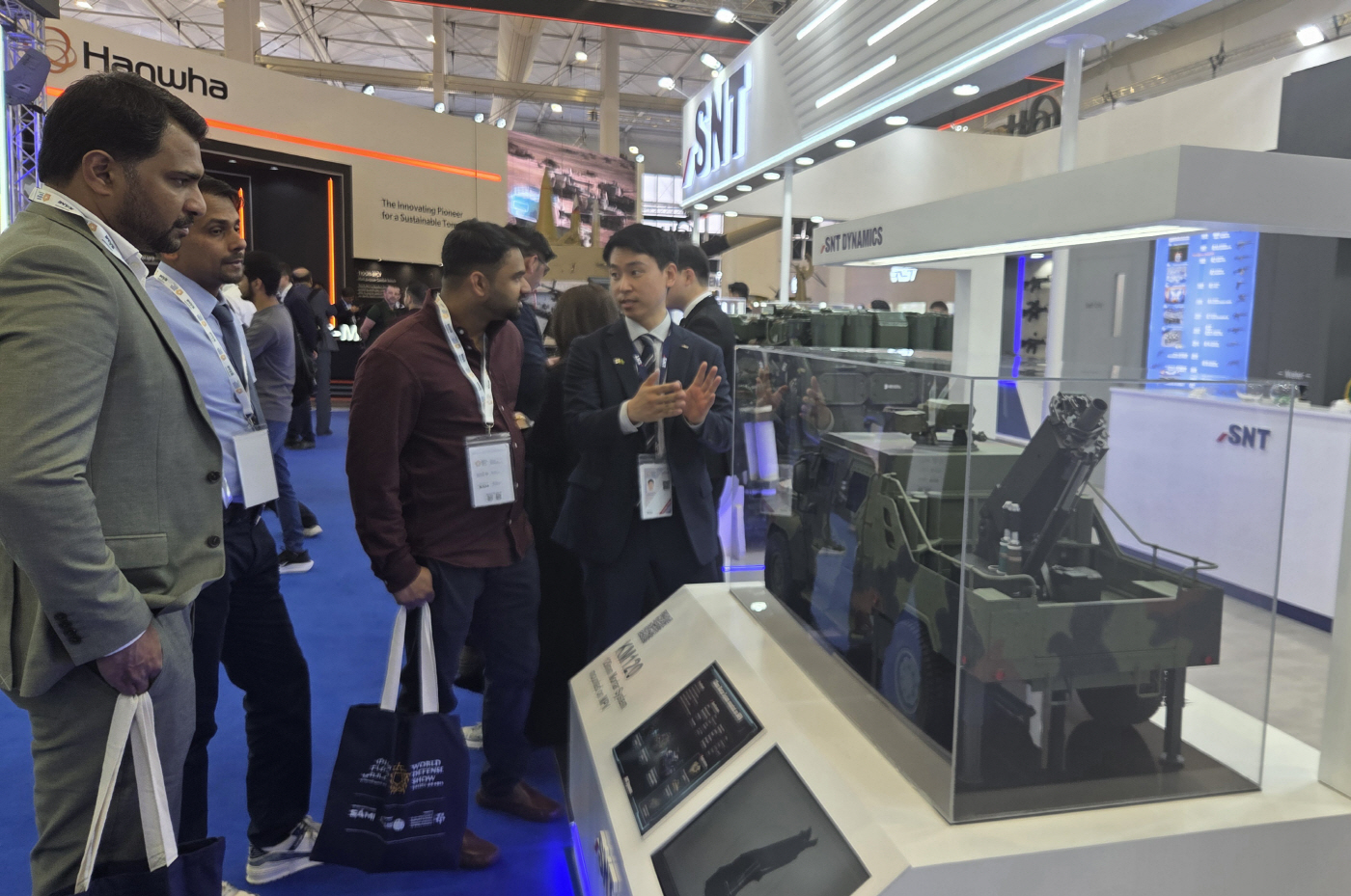 SNT그룹 WDS 전시장 현장 사진 1