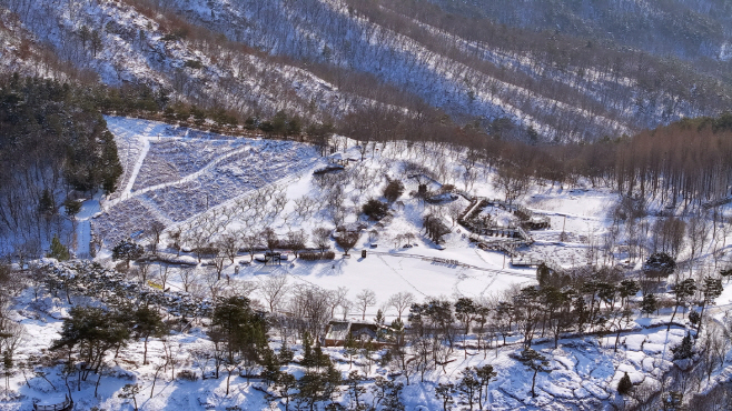 영인산자연휴양림 설경