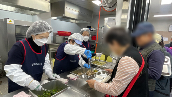 목화봉사단 배식