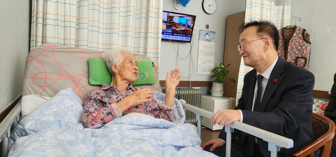 260212_고교생 납북자 이민교 가족 위로 방문-3